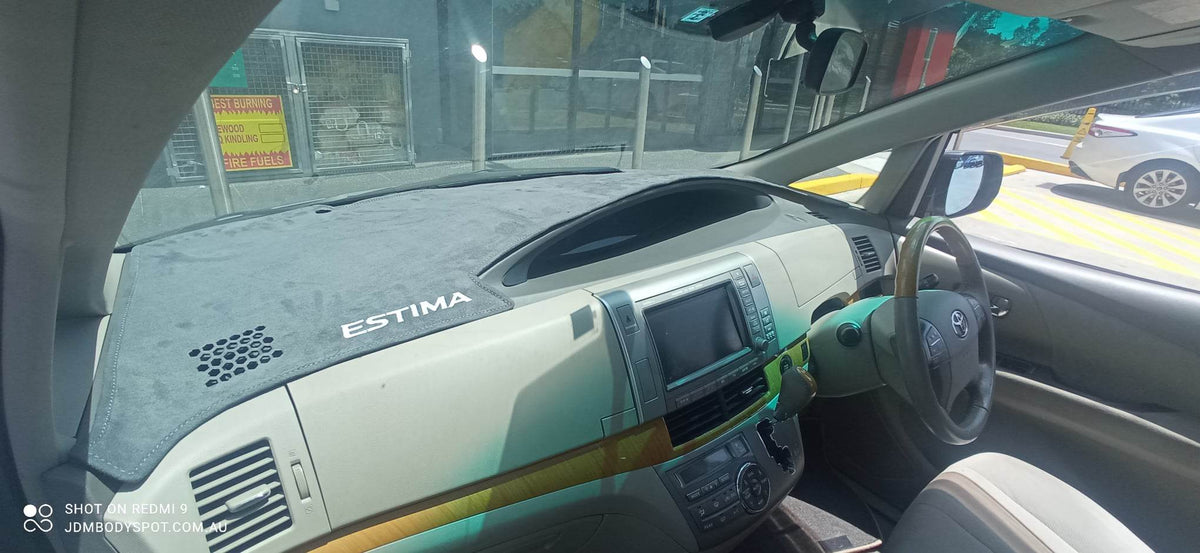 Dash mat to suit 50 Series Toyota Estima embroidery