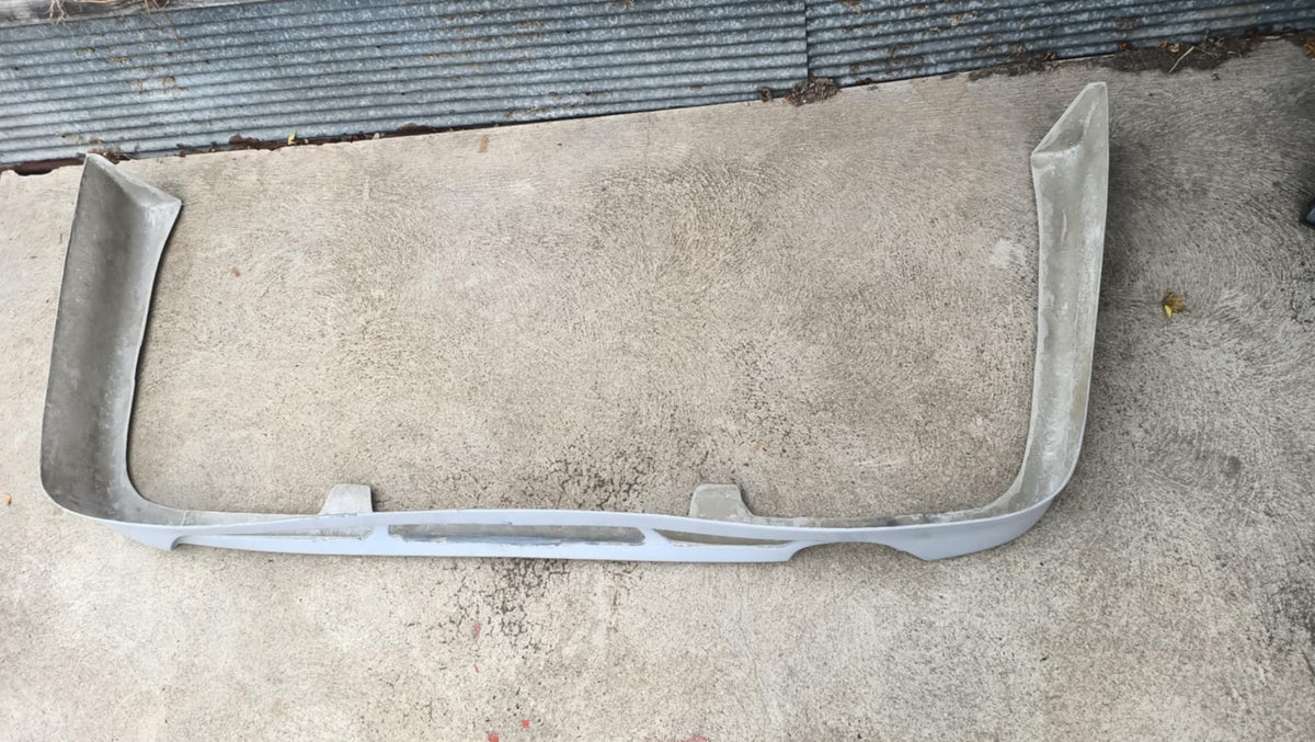 Rear lip Toyota Mark II 110 Fortuna style