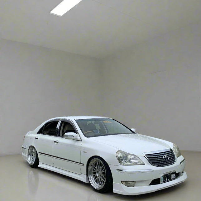 Modellista style lip kit Toyota Crown Majesta UZS186/187